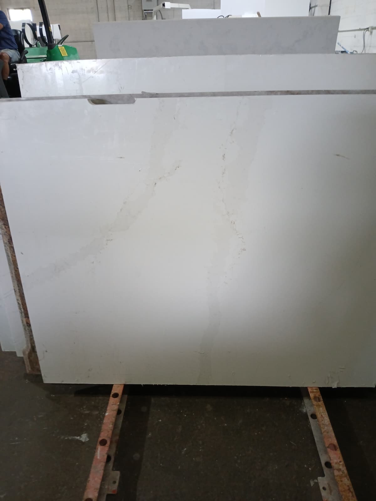 Actual view of Calacatta Supreme Gold Quartz